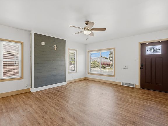 3rd image of 1116 Liberty Ave