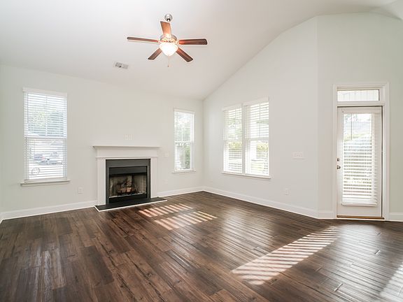 4th image of 81 Highland Forest Cir #1
