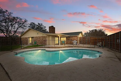 3454 Livingston Ln Photo 1