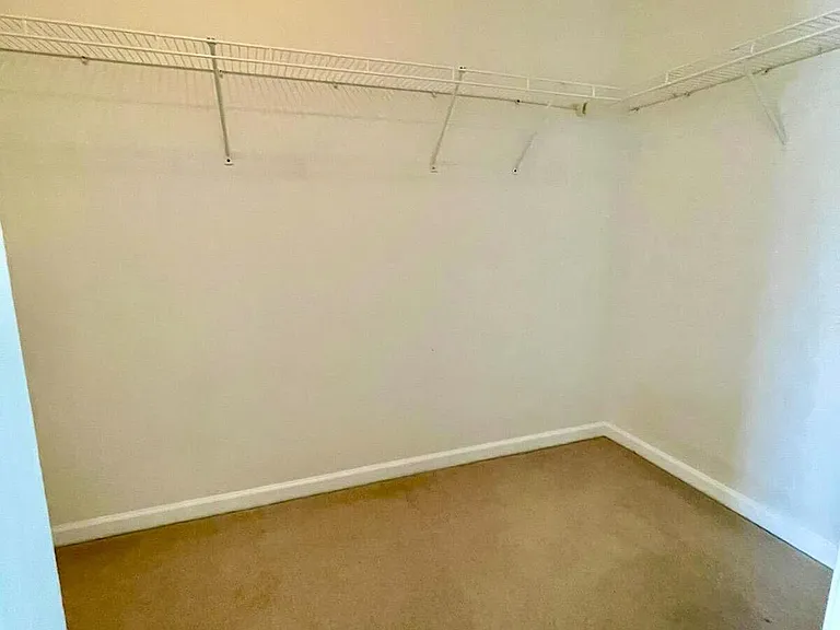 61 Quartz Rd — Photo 12