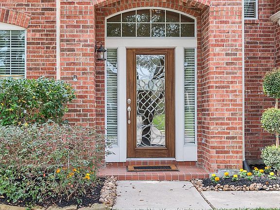2nd image of 24007 Northshire Ln