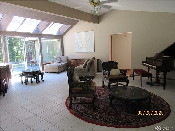 5th image of 12019 Clover Creek Dr SW