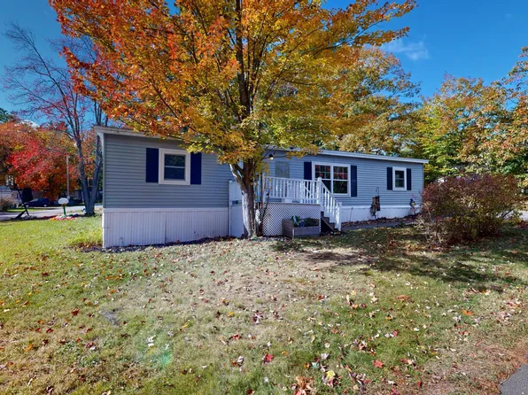 11 Marshwood Drive, Eliot, ME 03903