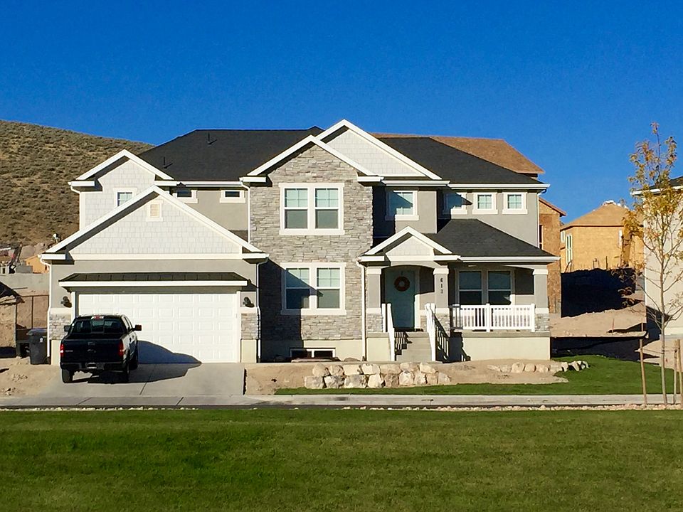 1st image of 613 N Pinnacle Ln