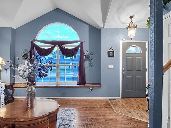 4th image of 6755 Wild Indigo Dr