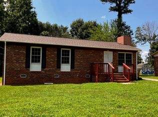 1305 Westhampton Dr, Greensboro, NC 27405