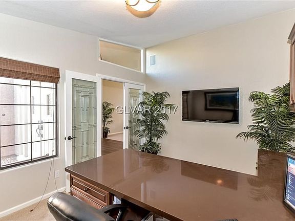 5th image of 8429 Dutch Hill Ct