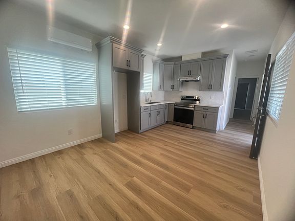 5th image of 3127 Havenpark Ave #B
