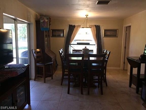 5th image of 1327 SE 37th St