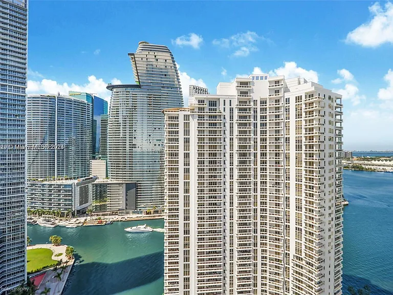 801 Brickell Key Blvd #3204 — Photo 8