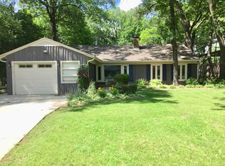 816 Forest Ave, Elgin, IL 60120