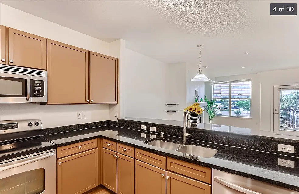 Building Photo - 9019 E Panorama Cir #D-302