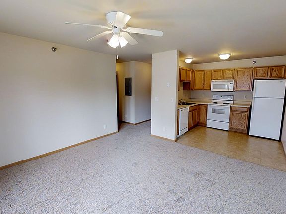 2nd image of 1409 Walton Dr Unit 104