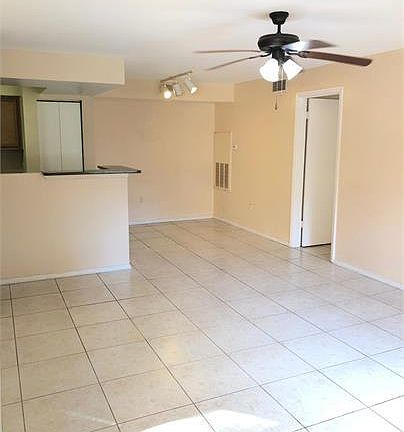 4th image of 3012 Parkway Blvd 202-unit 1