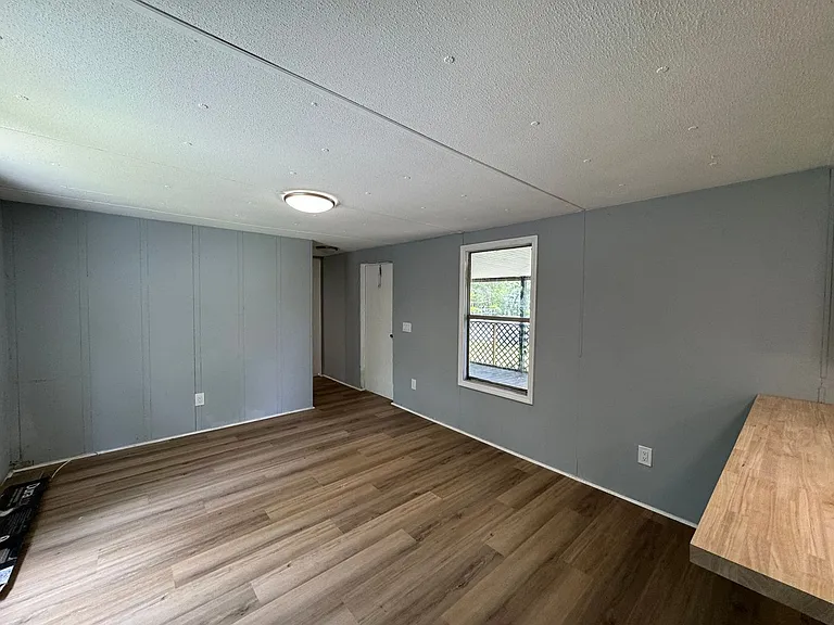 817 6th St SW — Photo 6