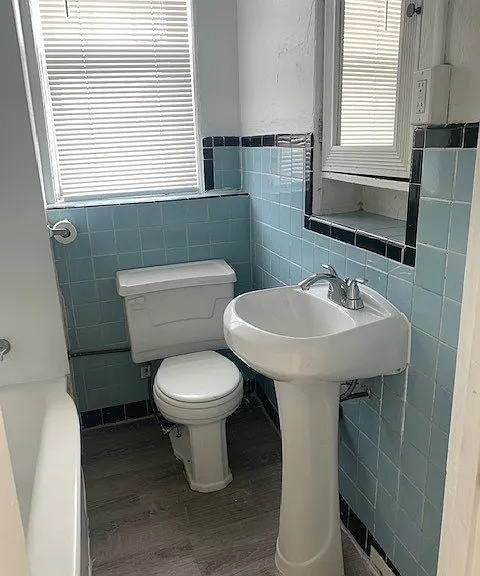 1364 McCausland Ave #AVENUE1N — Photo 9