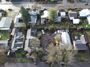 Clark St, Eugene, OR 97402