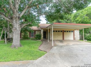 5810 Lake Trl, San Antonio, TX 78222