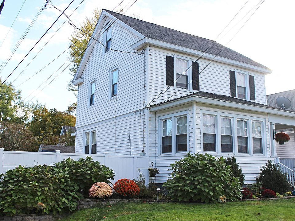 1st image of 51 Meadowlawn Ave