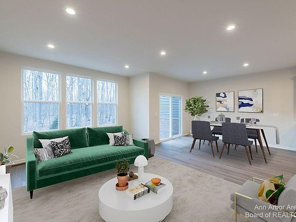 5th image of 2801 Willow Ct #16