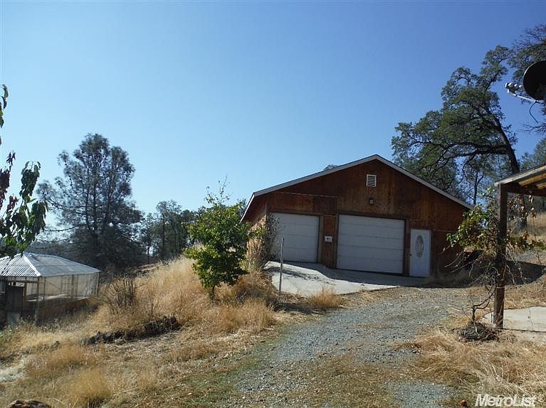 2nd image of 5252 Aksarben Way