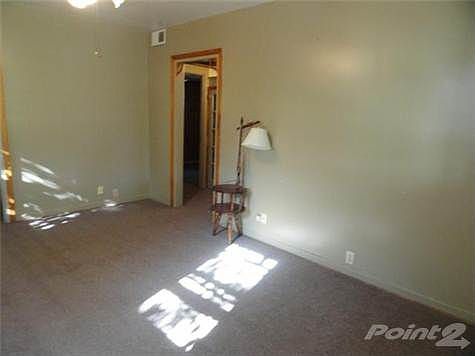 5th image of 212 N Shore Dr