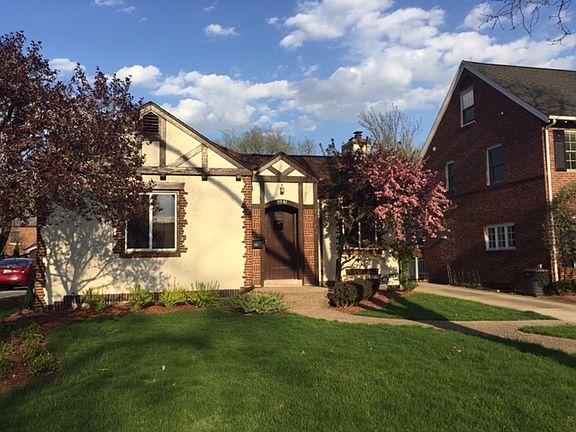 2nd image of 9941 S Hoyne Ave