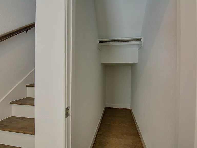462 S Centro Cir — Photo 9
