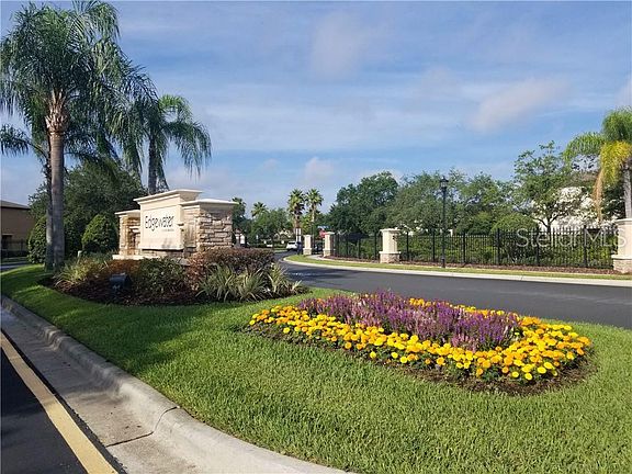 2nd image of 2518 Oleander Lakes Dr