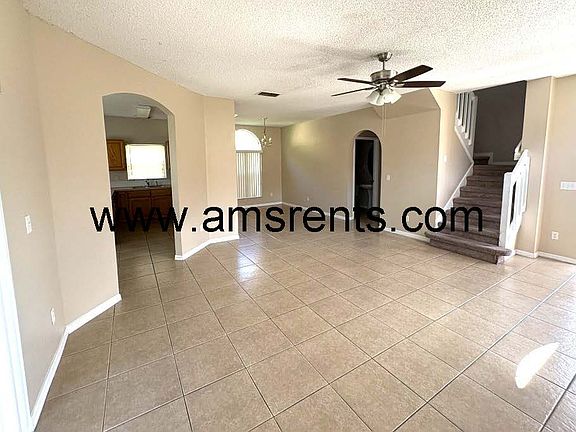 5th image of 2404 Condado Ct