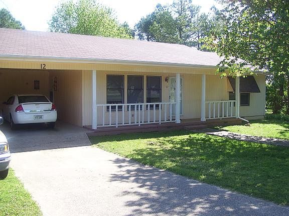 1st image of 12 Diane Ave