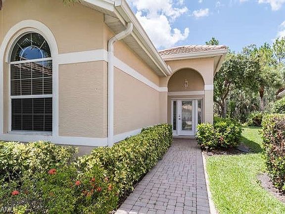 3rd image of 6105 Highwood Park Ln