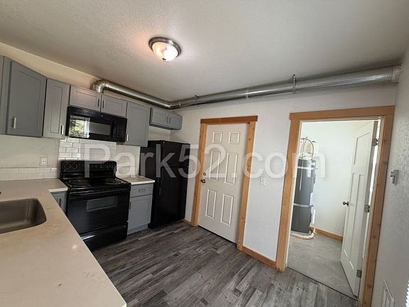 4th image of 5231 S Birmingham St #B