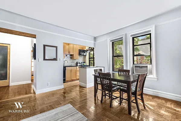 Sold by Warburg | media 2