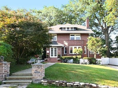 300 Frances St, Teaneck, NJ, 07666
