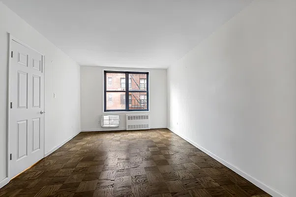 Sold by Fillmore | media 1