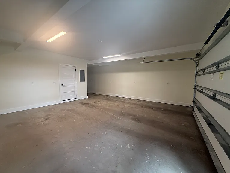 2101A Bartolome Rd — Photo 34
