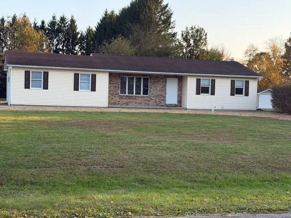 175 Bush Ln, Brodheadsville, PA 18322