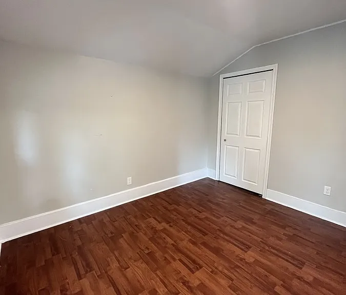 605 Vanier St #2 — Photo 6