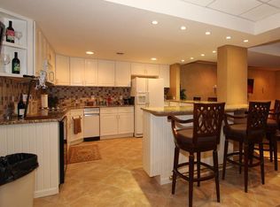 6029 Squirrelwood Ct, Cincinnati, OH 45247