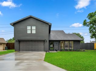17 Dowlen Pl, Beaumont, TX 77706