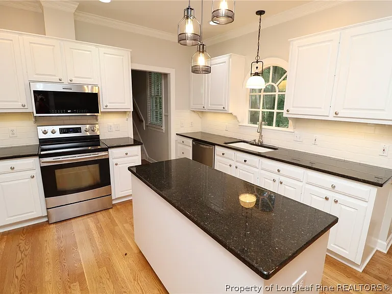 107 Hardaway Ct — Photo 14