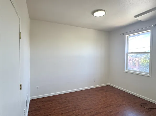 1466 Quesada Ave #2, San Francisco, CA 94124