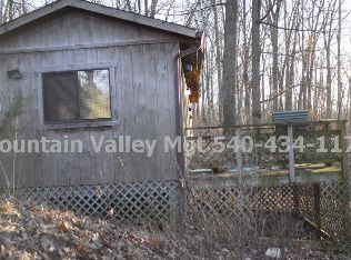 2853 Hidden Oaks Ln, Harrisonburg, VA 22802