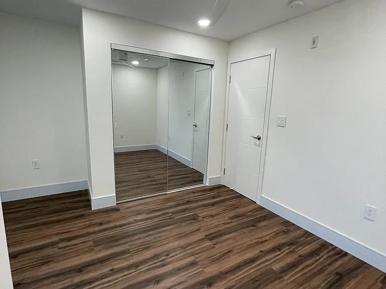 4906 Spruce St #722 — Photo 13