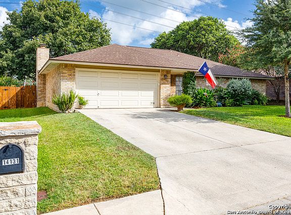 2nd image of 14131 Anabella St