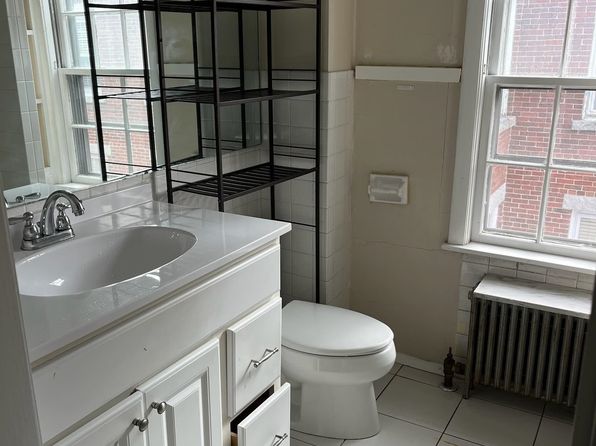 manchester-new-hampshire-74274083 picture