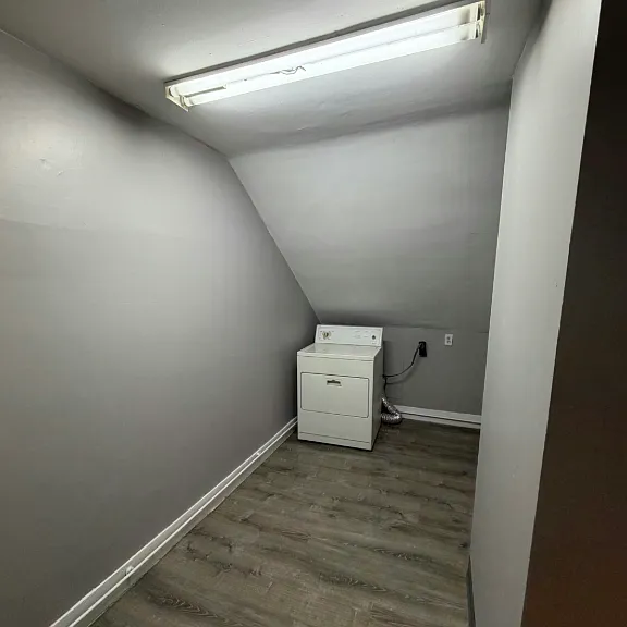 207 Rodman St #3 Fall River, MA Newly Renovated 2 3 Bedroom Apartment Flexible Layout — Photo 17