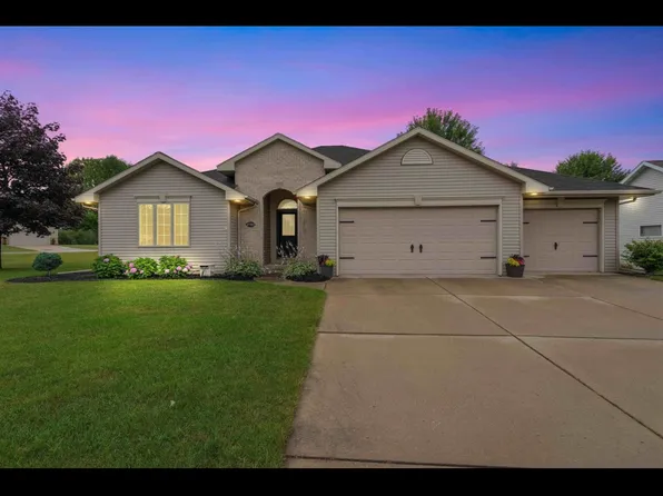 2722 Teresa Dr, Green Bay, WI 54311