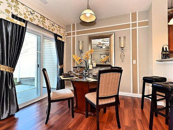DiningRoom